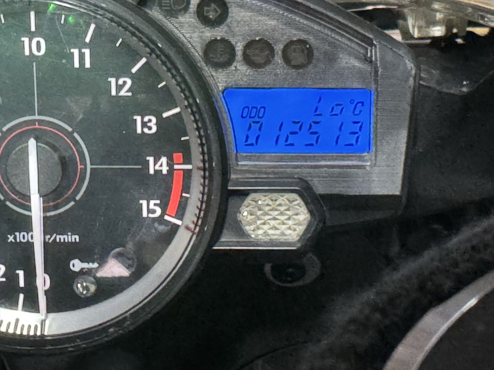 Yamaha yzf r1 2007 в отличном состоянии