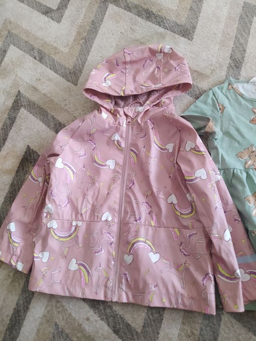 Lot hăinuțe fetiță rochița geacă 98 104 H&M, sinsay