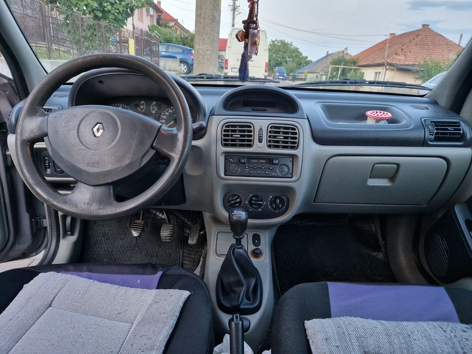 Renault Clio 1.4