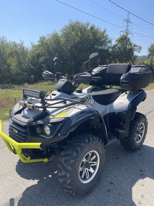 Vând atv Blade 550