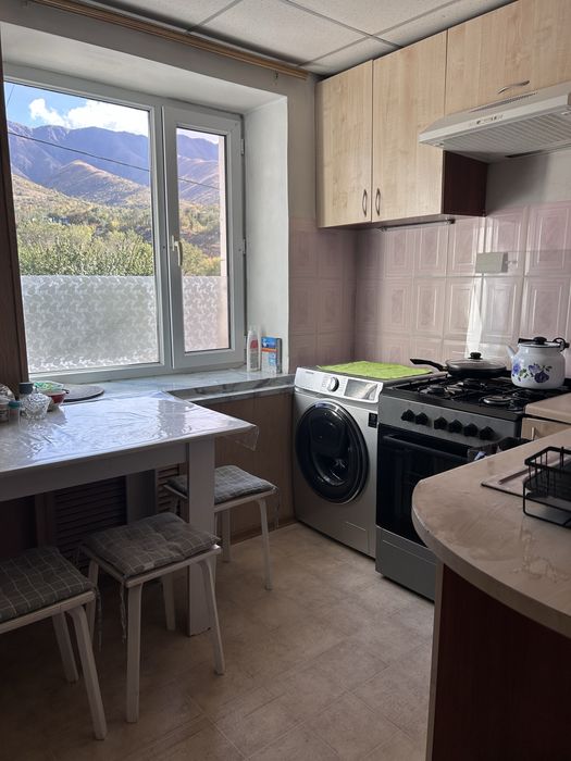 Продам 2 комн квартиру