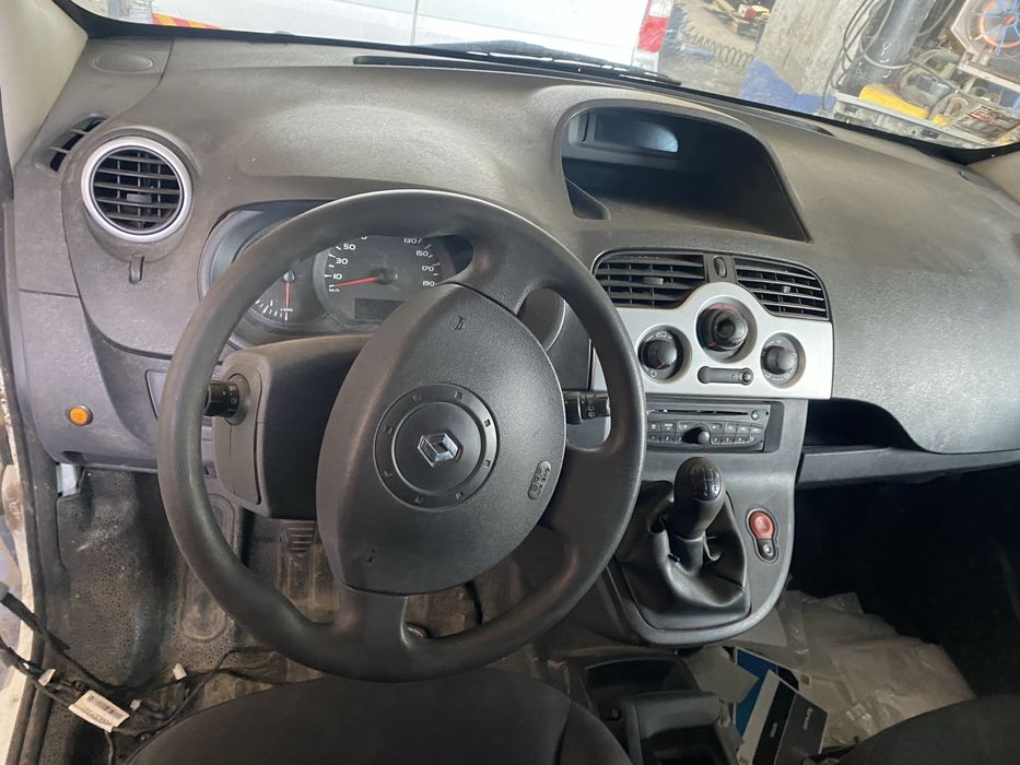 Piese renault kangoo 2010 motor 1.5 k9k 808