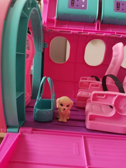 Avionul lui Barbie