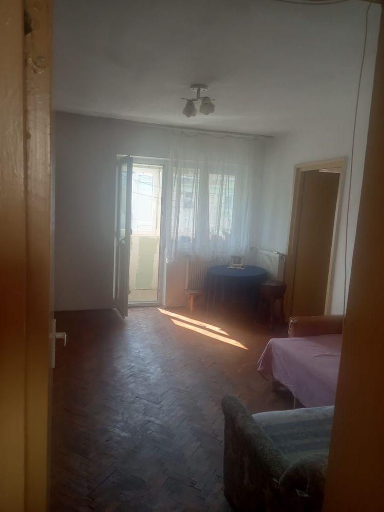 Apartament de vânzare Ramnicu Valcea zona Traian