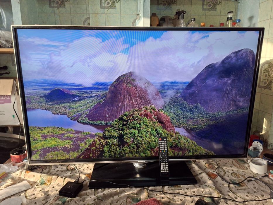 Телевизор Hisense 55" (140см) диагональ 137000тг.