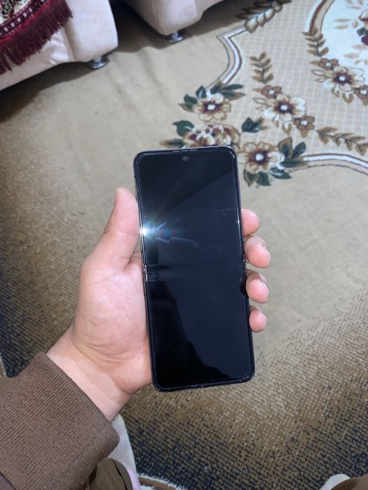 Galaxy Z Flip 5 256 gb