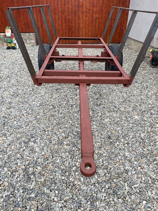 Vand remorca pentru tractor