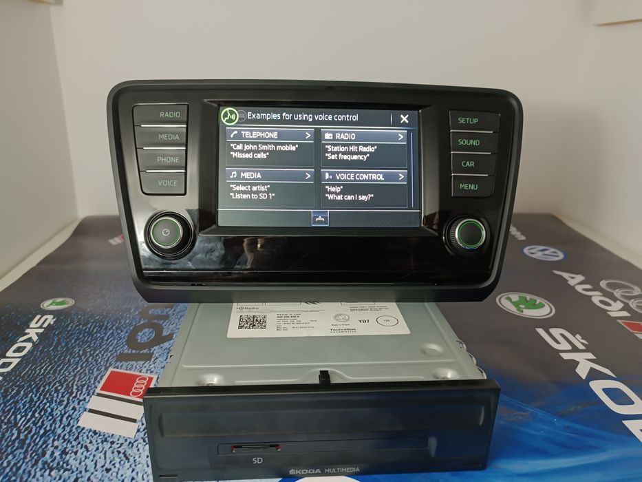 Vând navigație Mib2 Octavia 3 Skoda Bolero / Amundsen