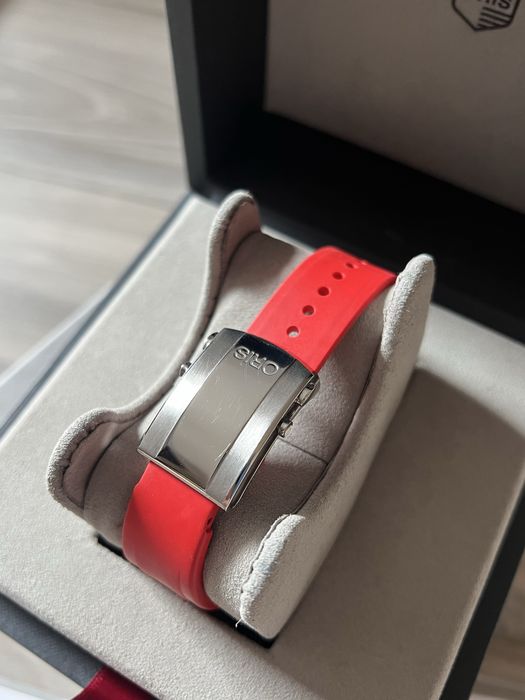 Оригинален мъжки часовник Oris Aquis Date Relief 43.5mm