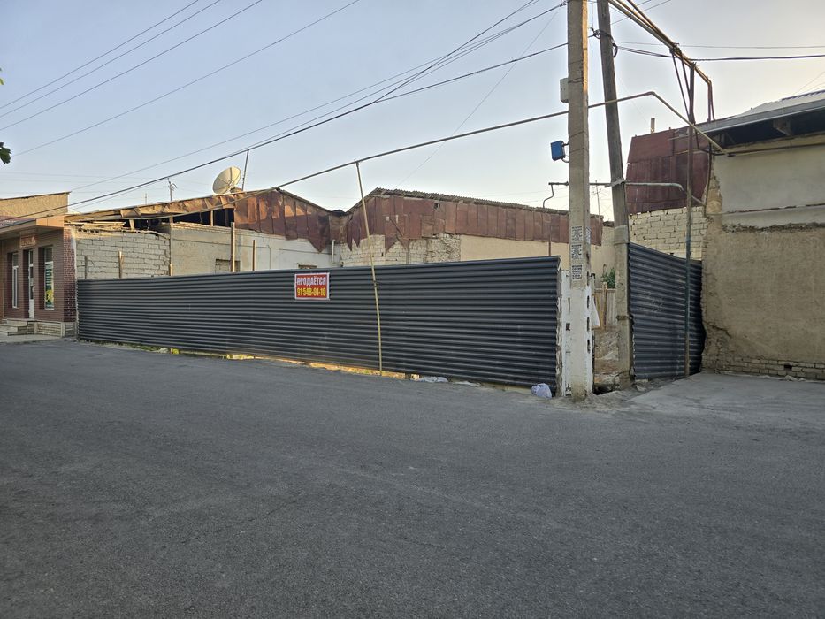 Срочно центр Самарканда 2.5-соток 140000 уе