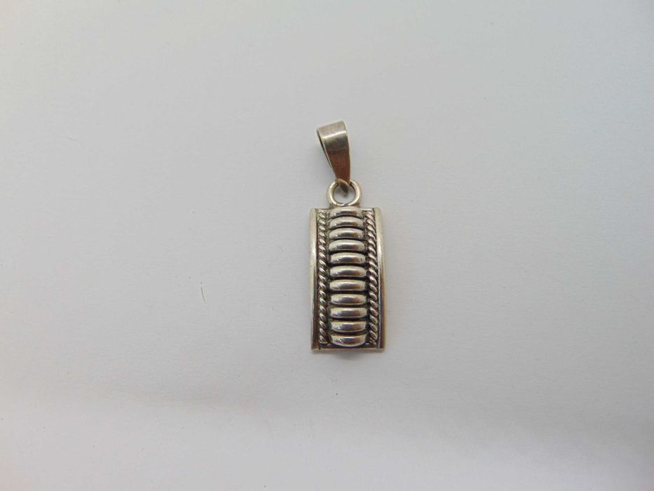 Pandantiv din argint semnat TC