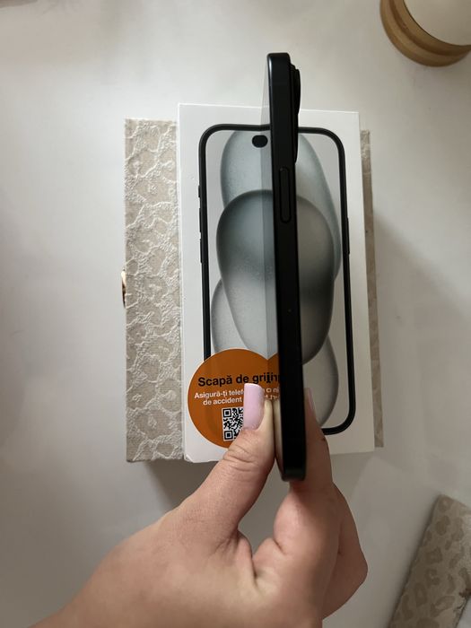 Iphone 15 Black 128 GB in stare excelenta