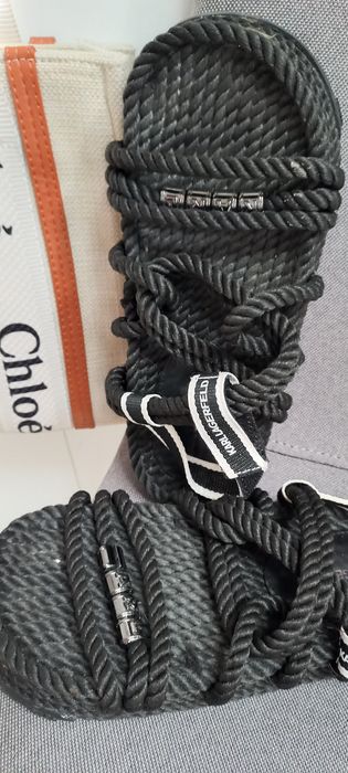 Poșetă Chloe și sandale Karl marimea 37