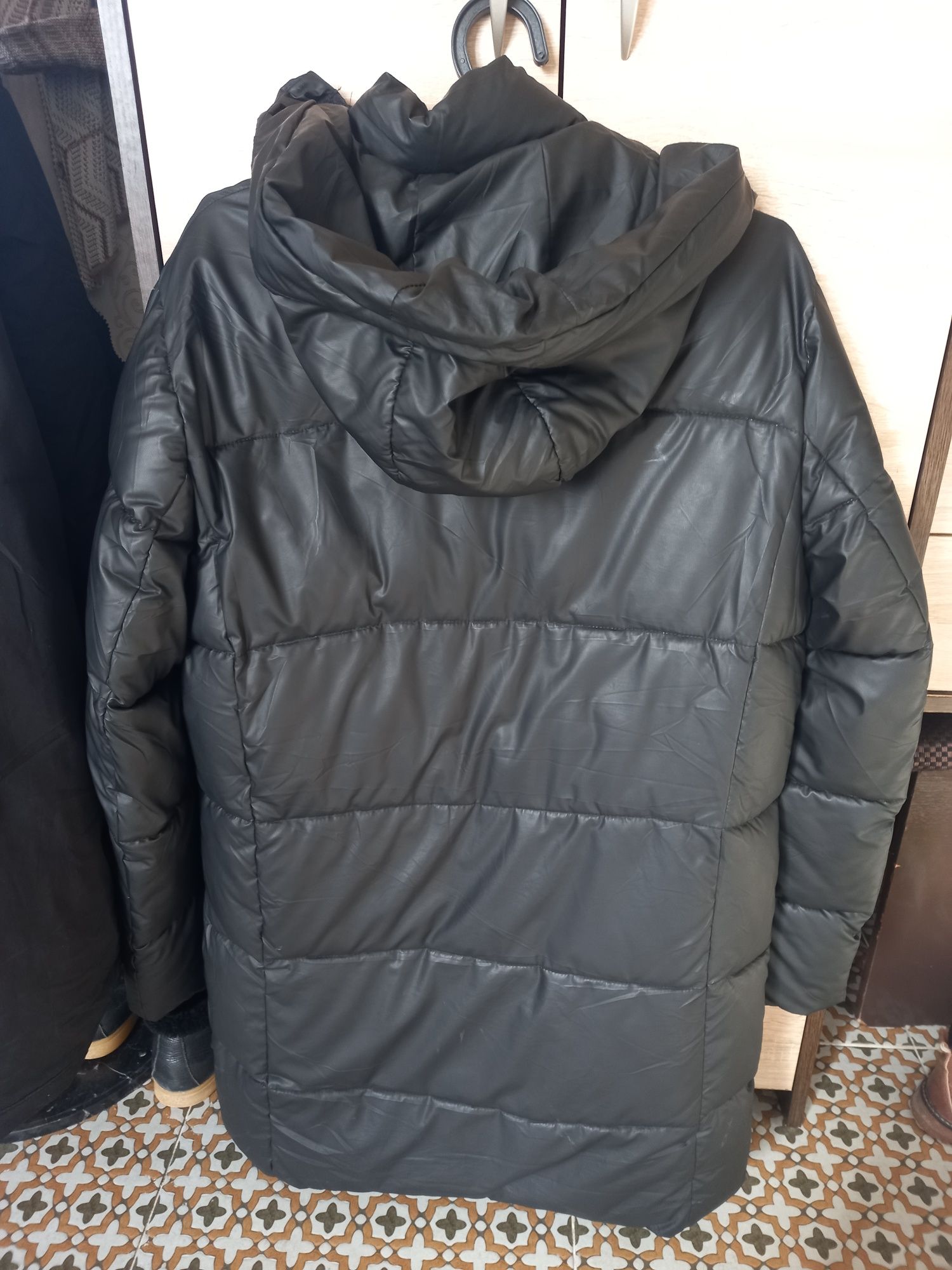 Продаётся зимняя куртка