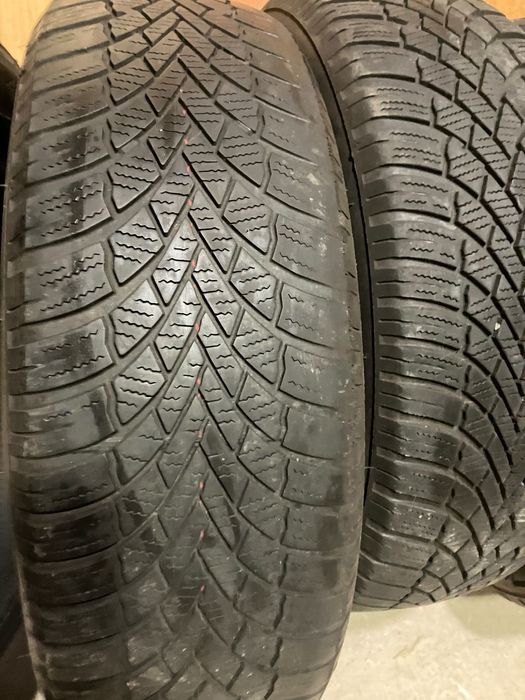 Зимни гуми Bridgestone, 175/65 R15, дот 27/22година, от хонда джаз