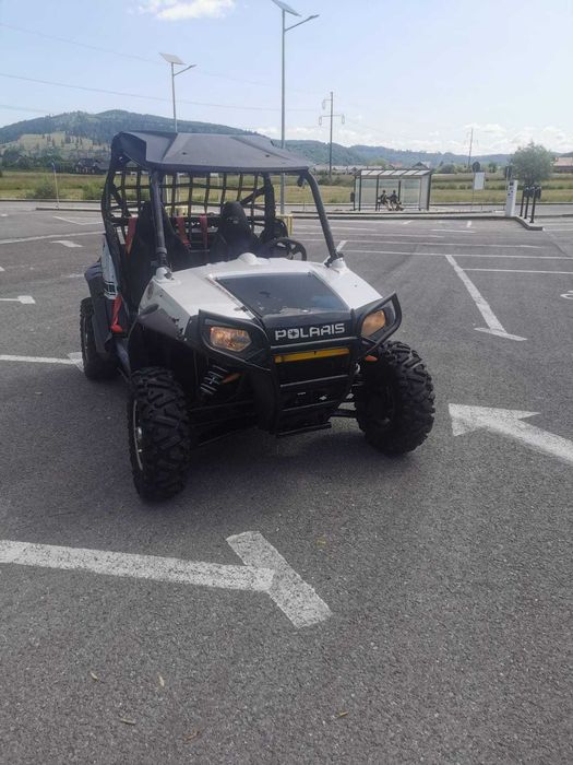 Vând polaris 800 rzr s
