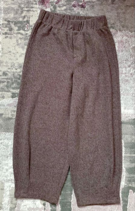 Pantaloni Zara 140