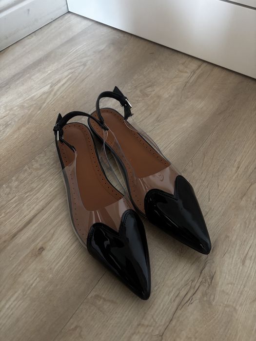 Новые балетки Alaia