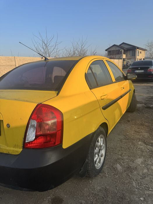 Hyundai accent 3