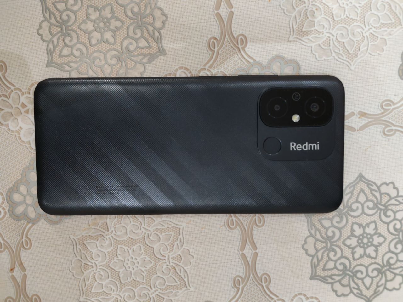 Redmi 12C 128 ideal holatda