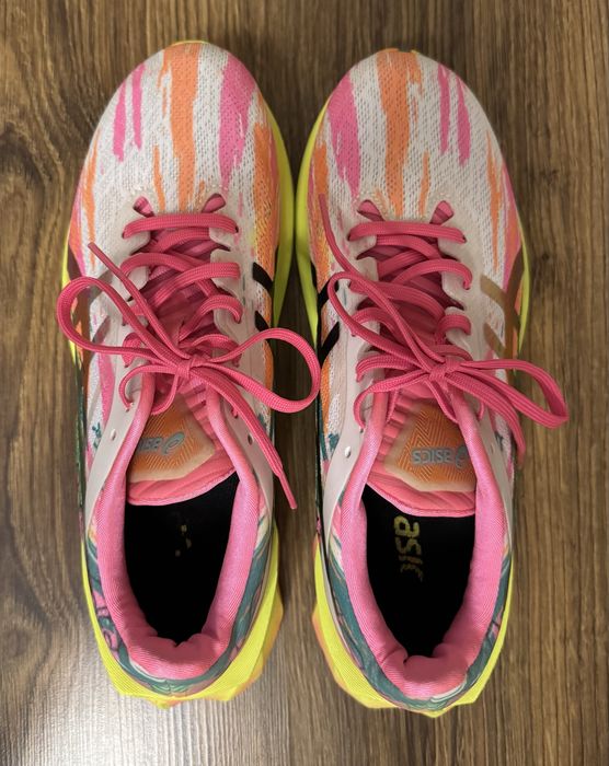 Маратонки Asics за жени