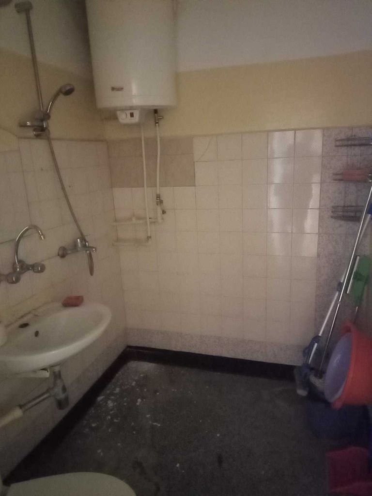 Продава се Двустаен апартамент в Пловдив, Център - 45 кв.м за 1334 €/кв.м - Снимка #3