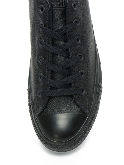 Кожени кецове Converse