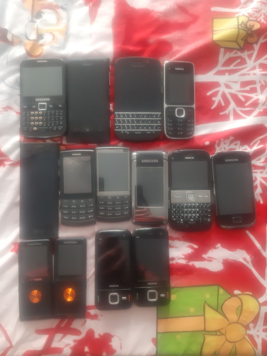 Iphone 6s,nokia 6303c,6210 navigator