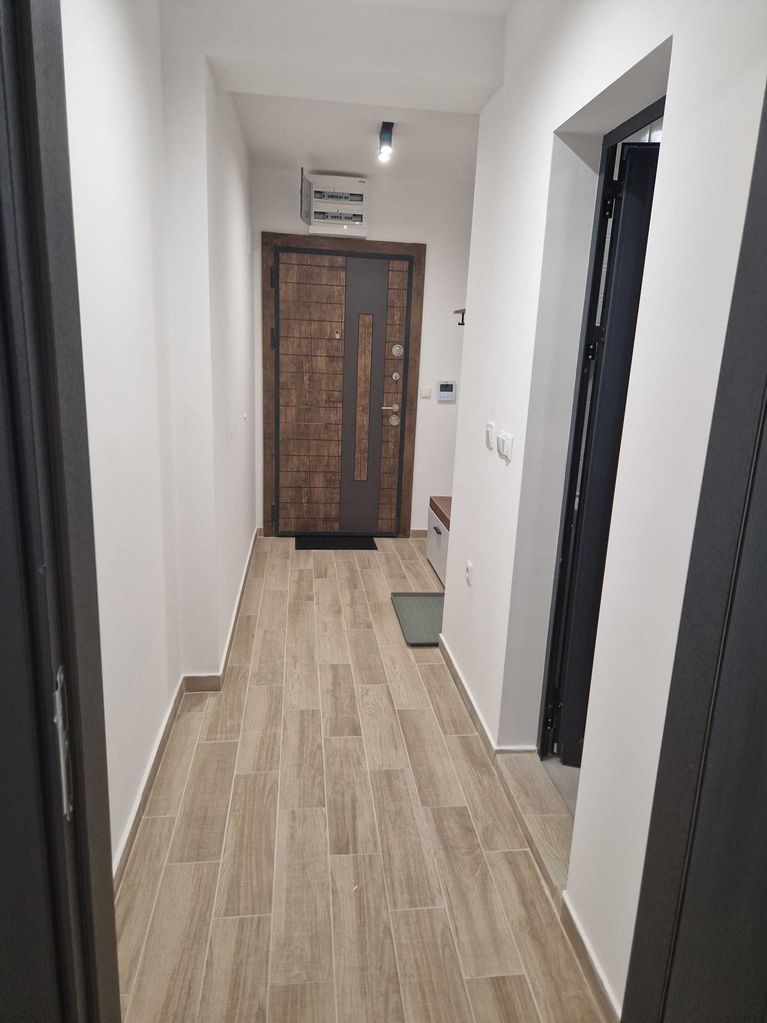 Продава се Двустаен апартамент в Пловдив, Център - 82 кв.м за 3415 €/кв.м - Снимка #6