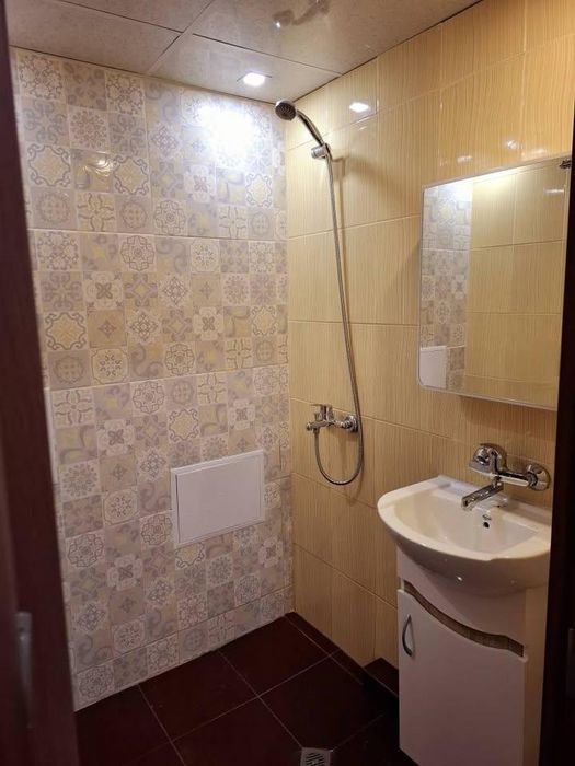 Дава се под наем Двустаен апартамент в Варна, ЖП Гара - 60 кв.м за 500 € - Снимка #5