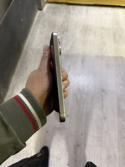 iPhone 15 Pro Max ideal