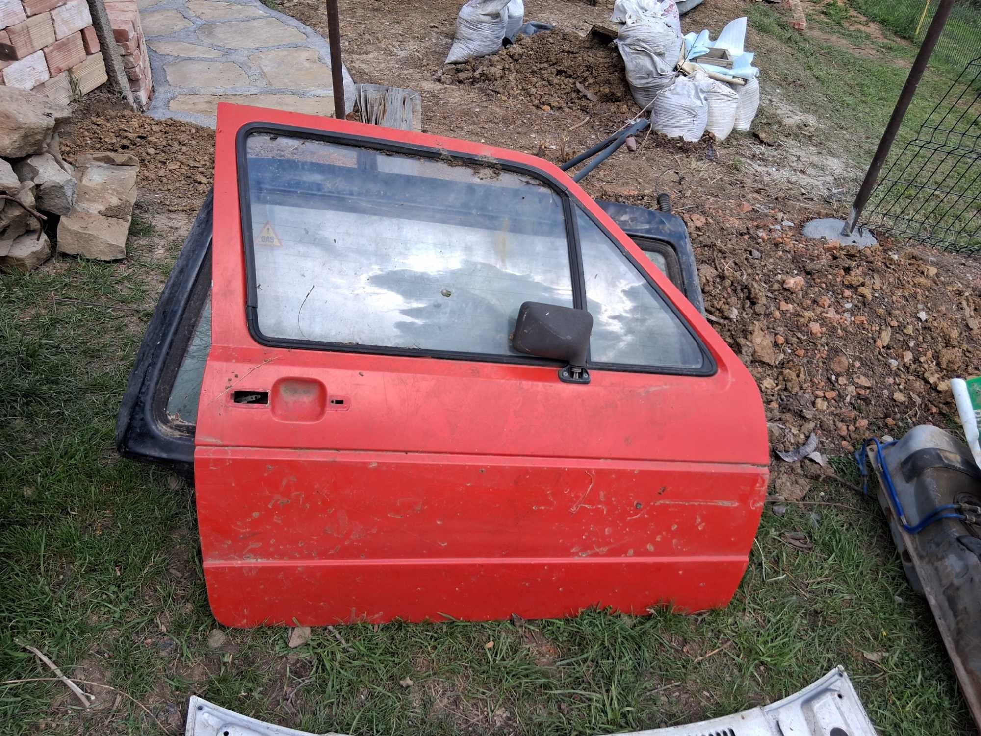 Продавам части за vw golf 2 /купе/