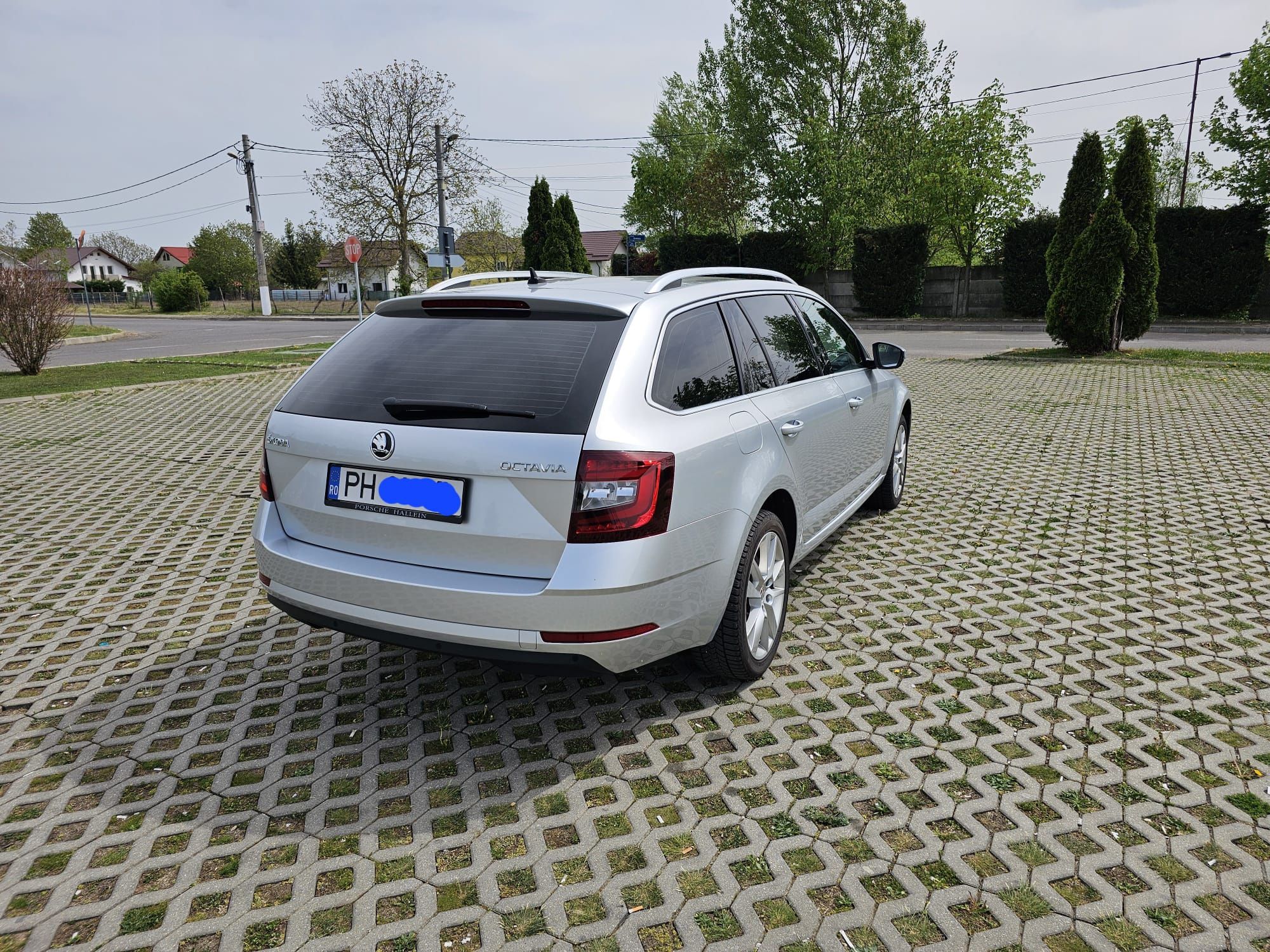 Skoda Octavia 2.0TDI 2019 Cutie Automată Dsg Xenon Navigație Distronic