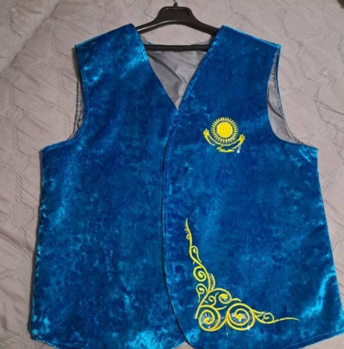 Национальный жилет