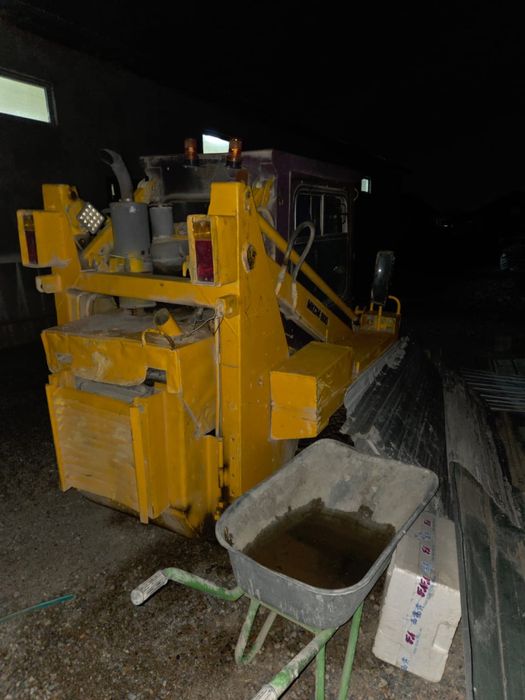 Бобкат продается, в хорошем состоянии