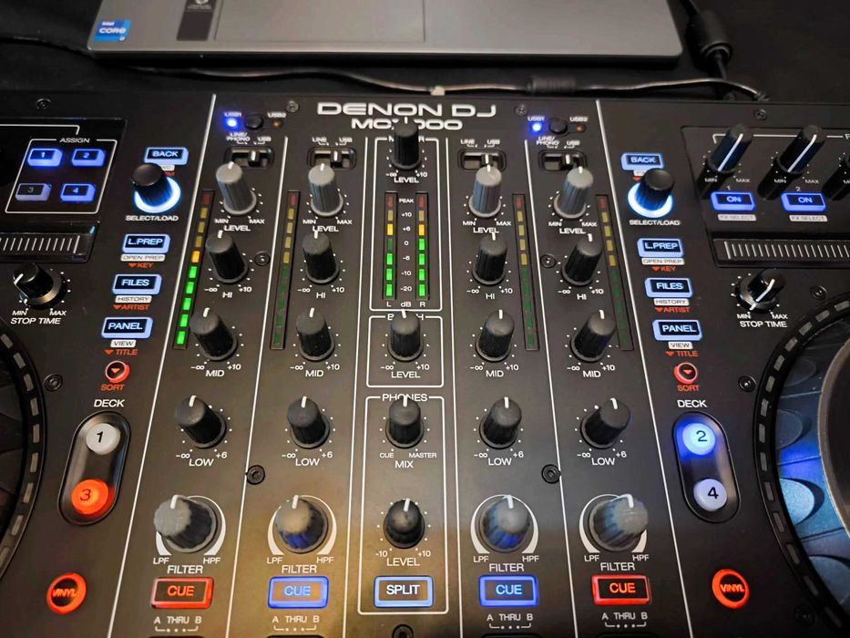 Consola DJ Denon mc 7000 mc7000