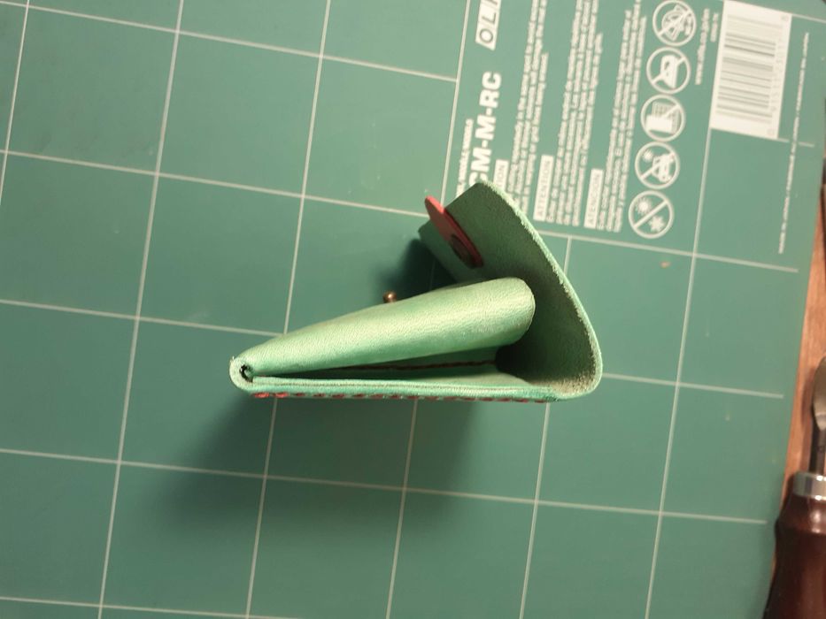 Портмоне.Италианска растителна дъбена кожа.