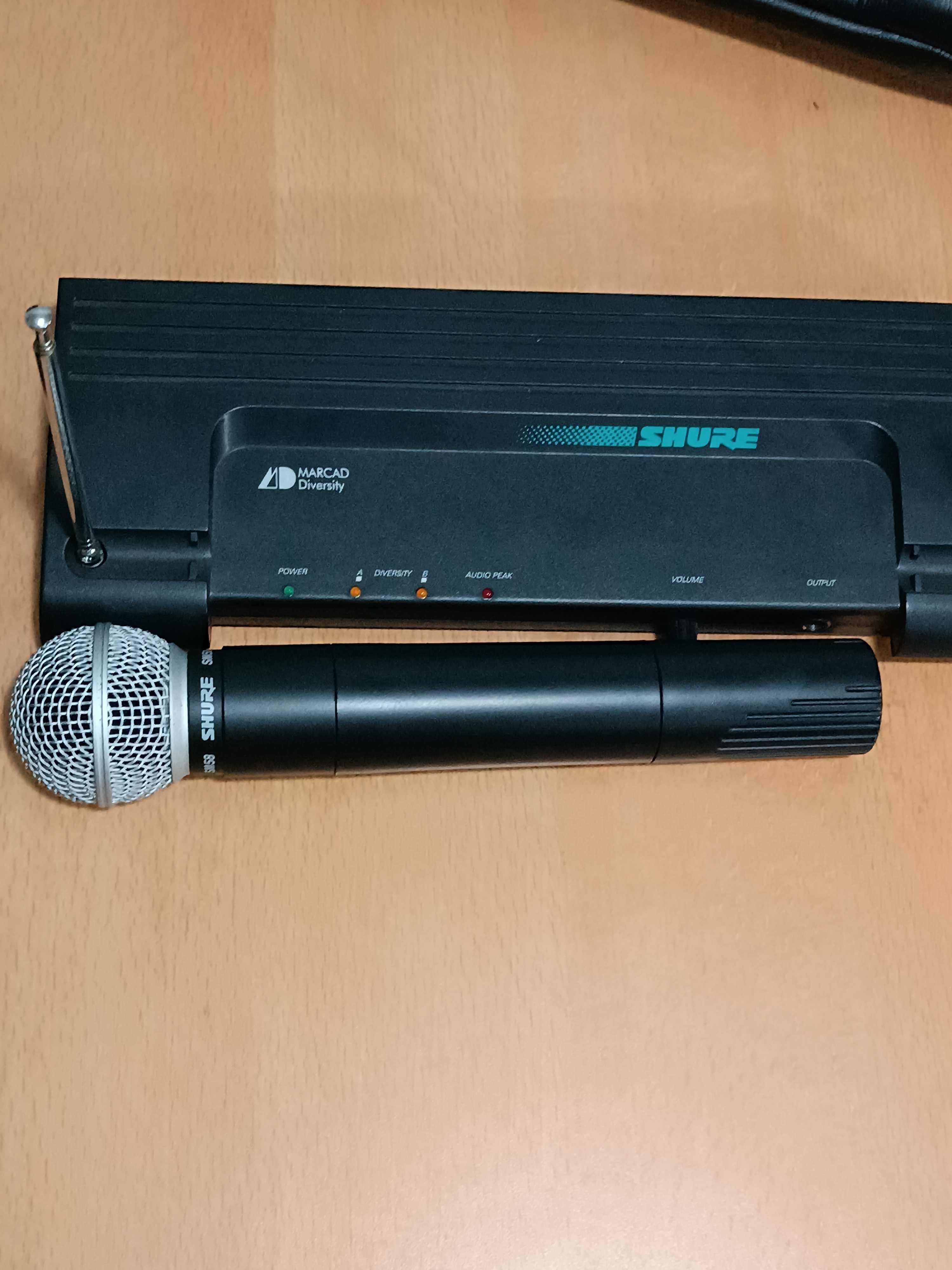 Микрофон Shure SM58 с ресивером Shure T4V.Оригинал.США