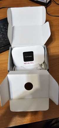 Продам мобильный wi-fi роутер Altel