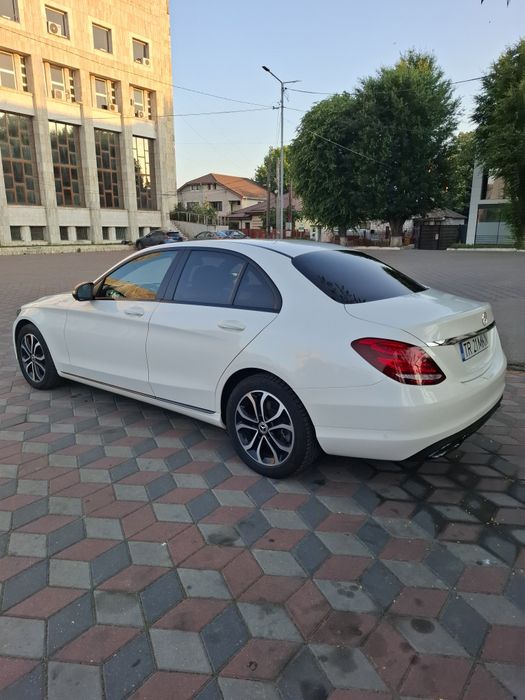 Mercedes C-Class Schimb