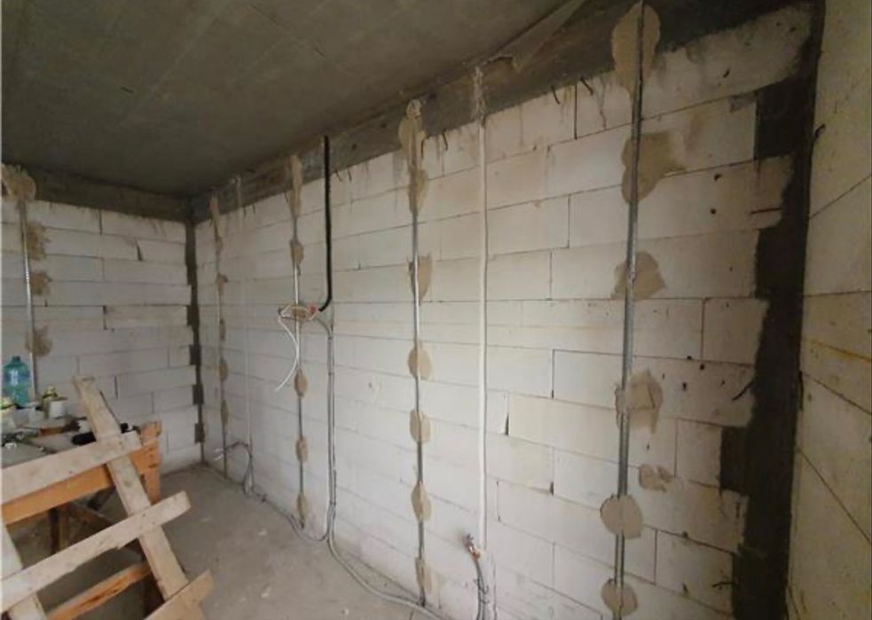 Tencuiala mecanizata