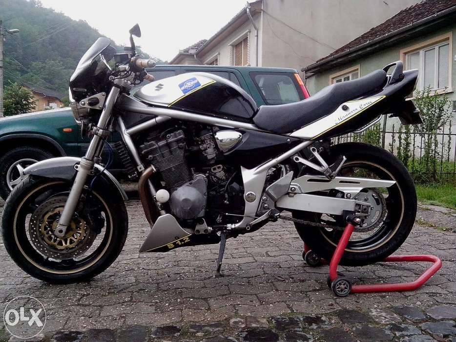 Bug Spoiler Suzuki Bandit gsf 600 1200 pinten carena inferioara