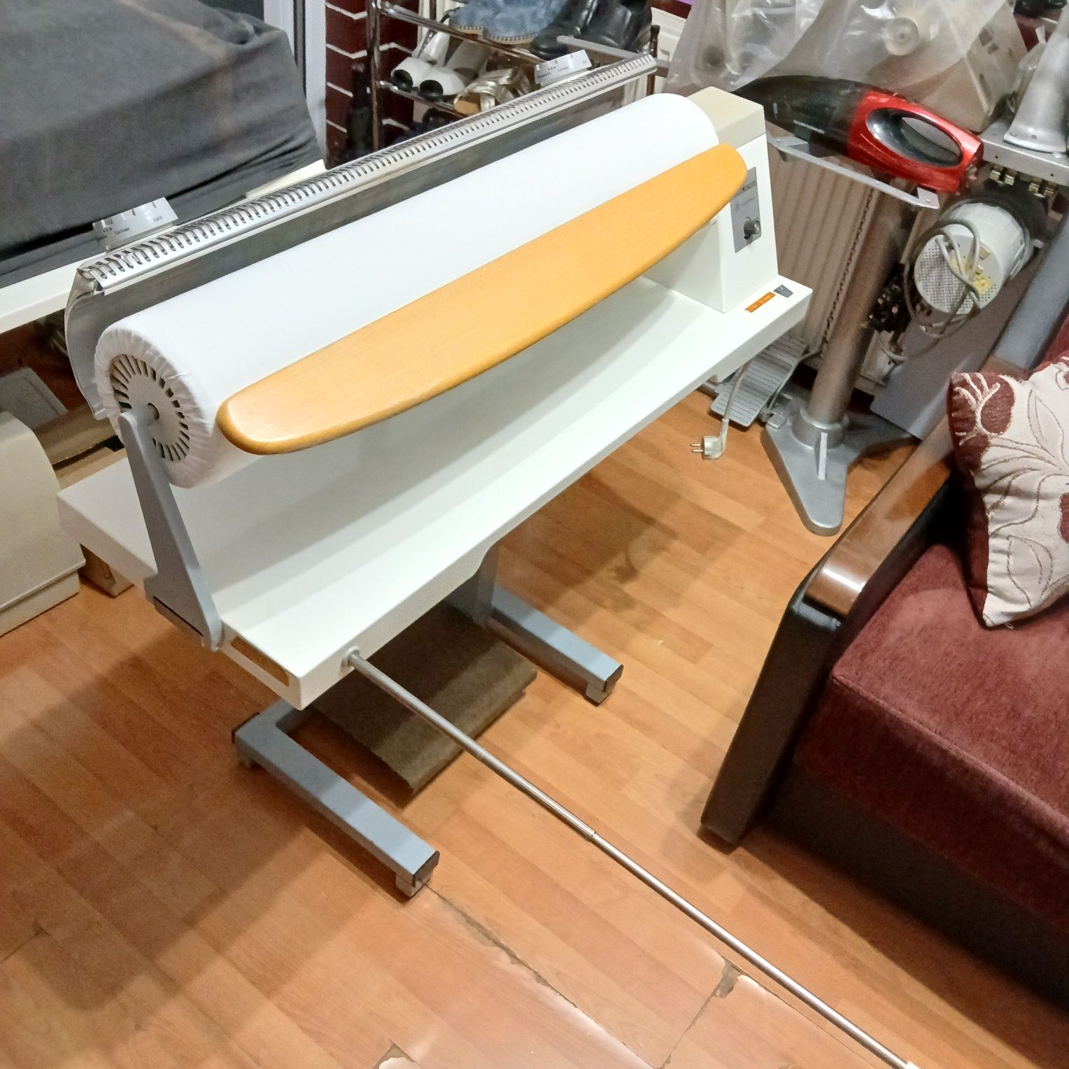 Calandru de calcat cearsafuri, SIEMENS,STIEBEL ELTRON ,CORDES ,MIELE