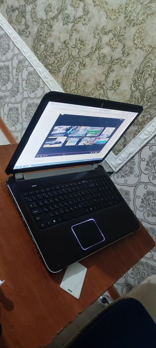 Ноутбук HP i7 ssd256