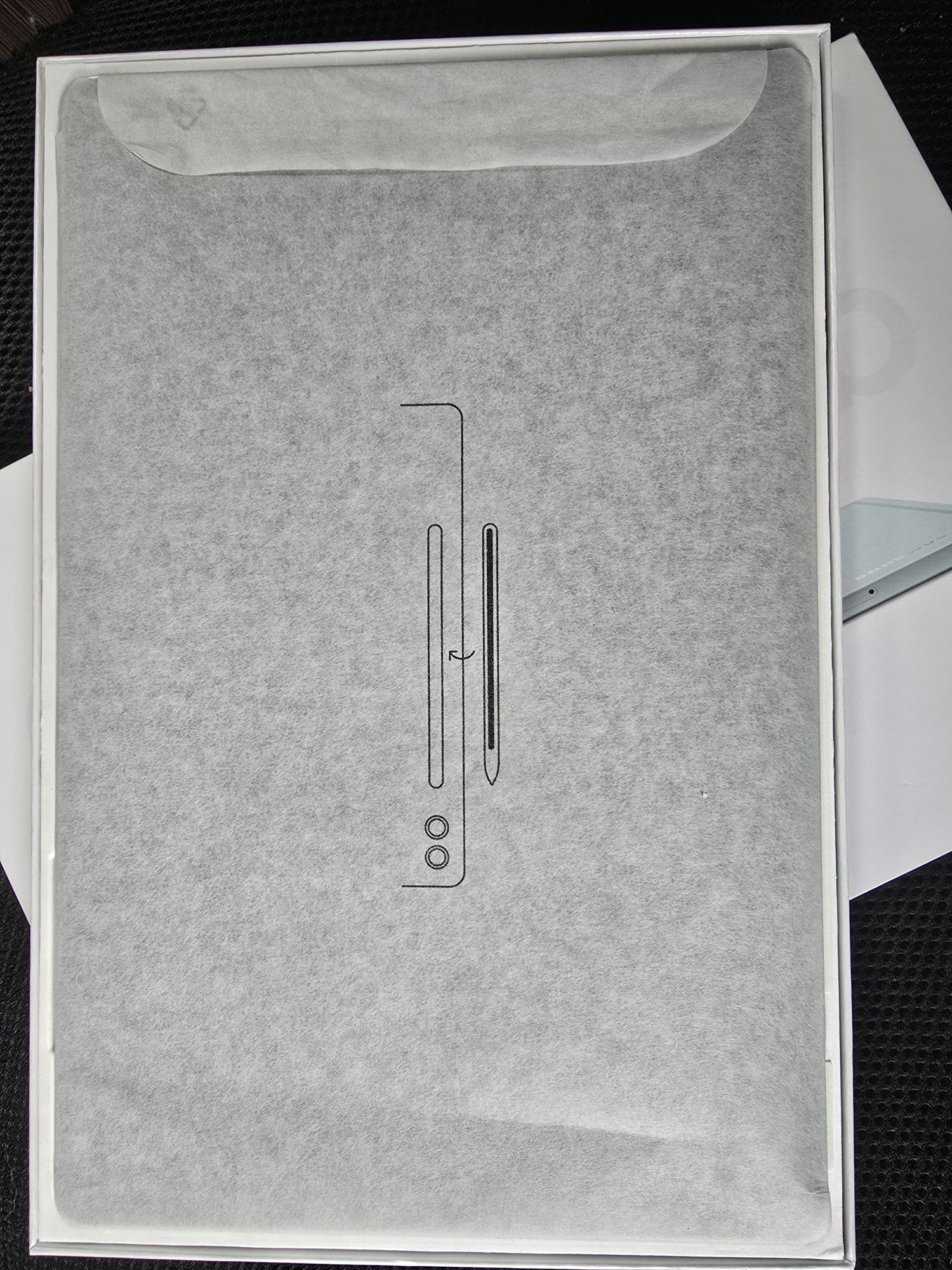 Samsung Galaxy Tab S9 FE+  12.4"