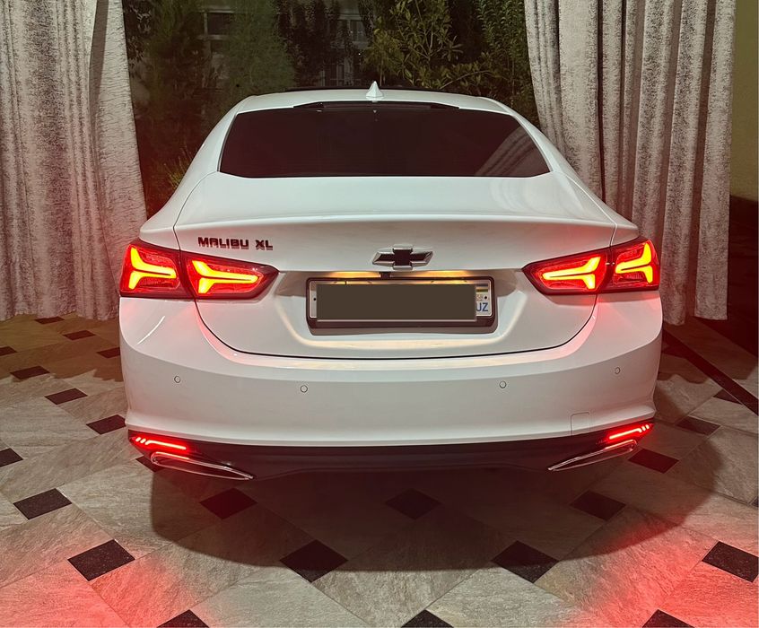 Malibu 2 xl oq full, 2023 yil, yurgani 33.000km, holati ideal