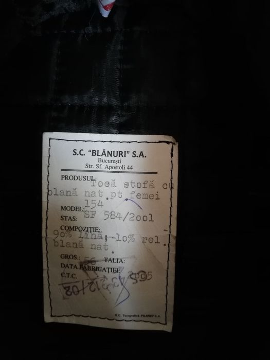 Vând palton îmblănit + tocă