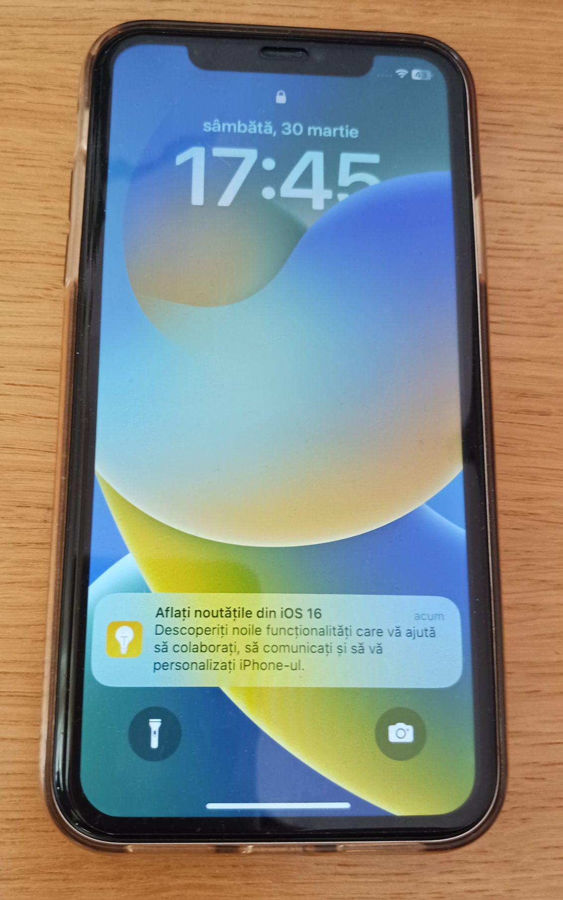 Iphone 11 128 GB, cu incarcator și folie protectie