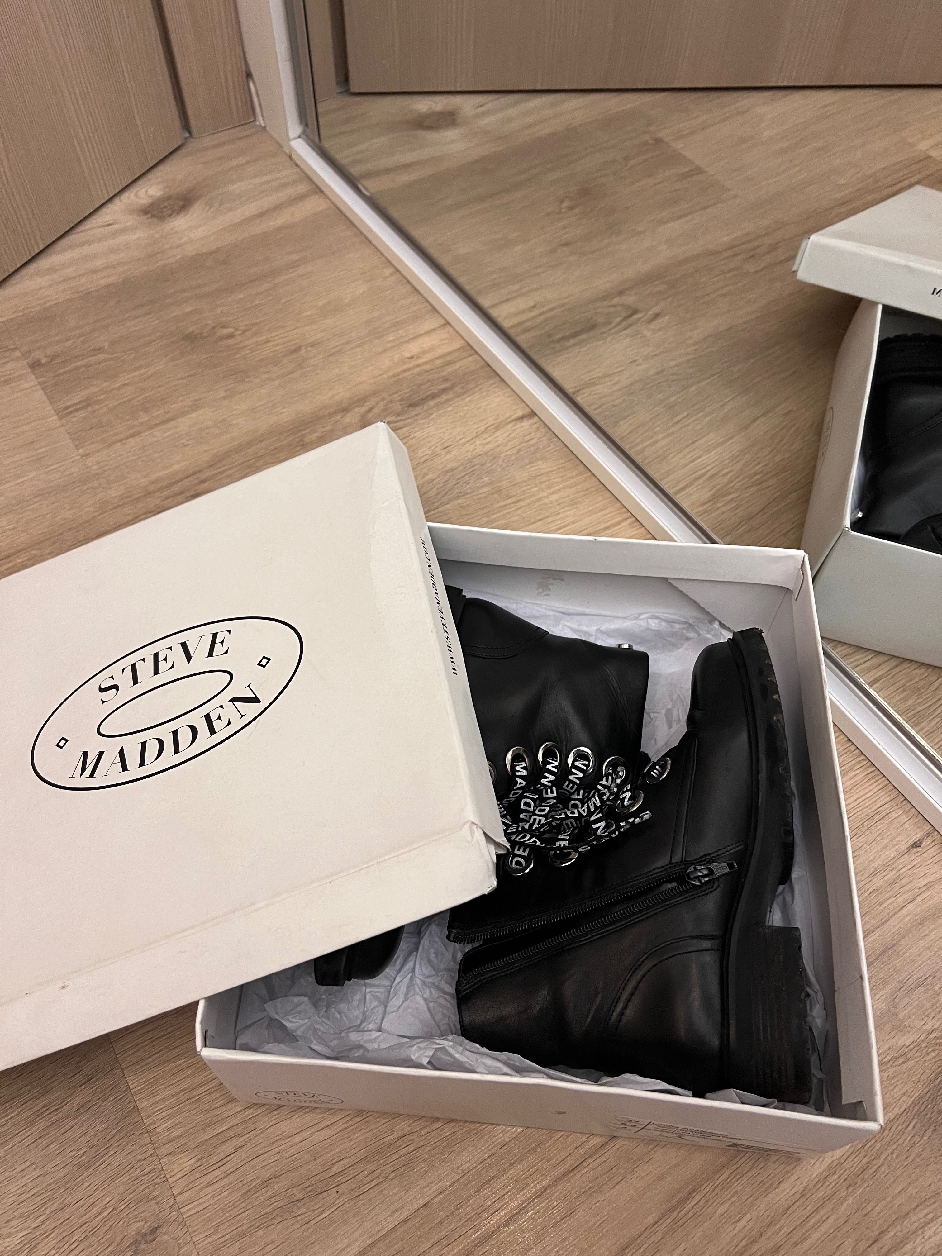 Bocanci Steve Madden mărimea 38