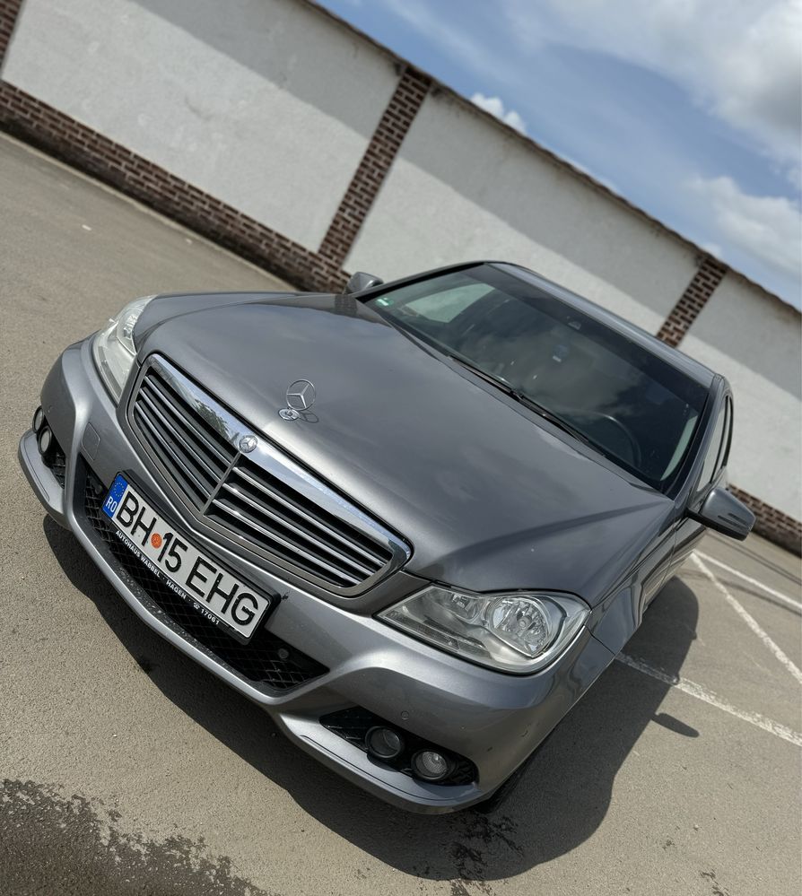 Vand MERCEDES w204 220CDI